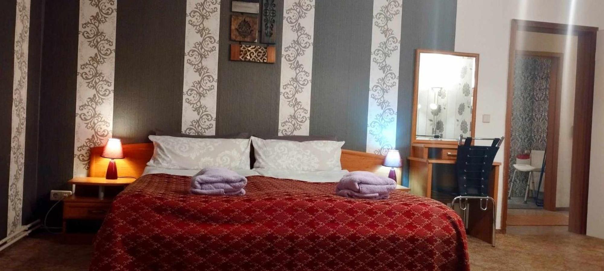 Grosse Wohnung Mit Terrasse Im Altstadtzentrum - Ferienwohnung Chiplakoff Blankenburg  Dış mekan fotoğraf