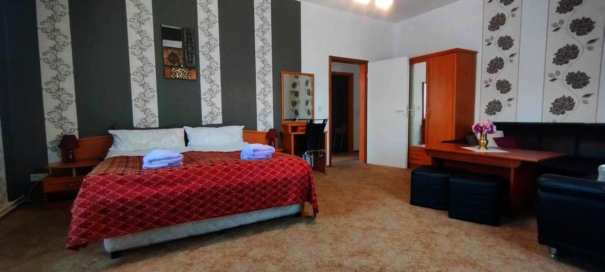 Grosse Wohnung Mit Terrasse Im Altstadtzentrum - Ferienwohnung Chiplakoff Blankenburg  Dış mekan fotoğraf