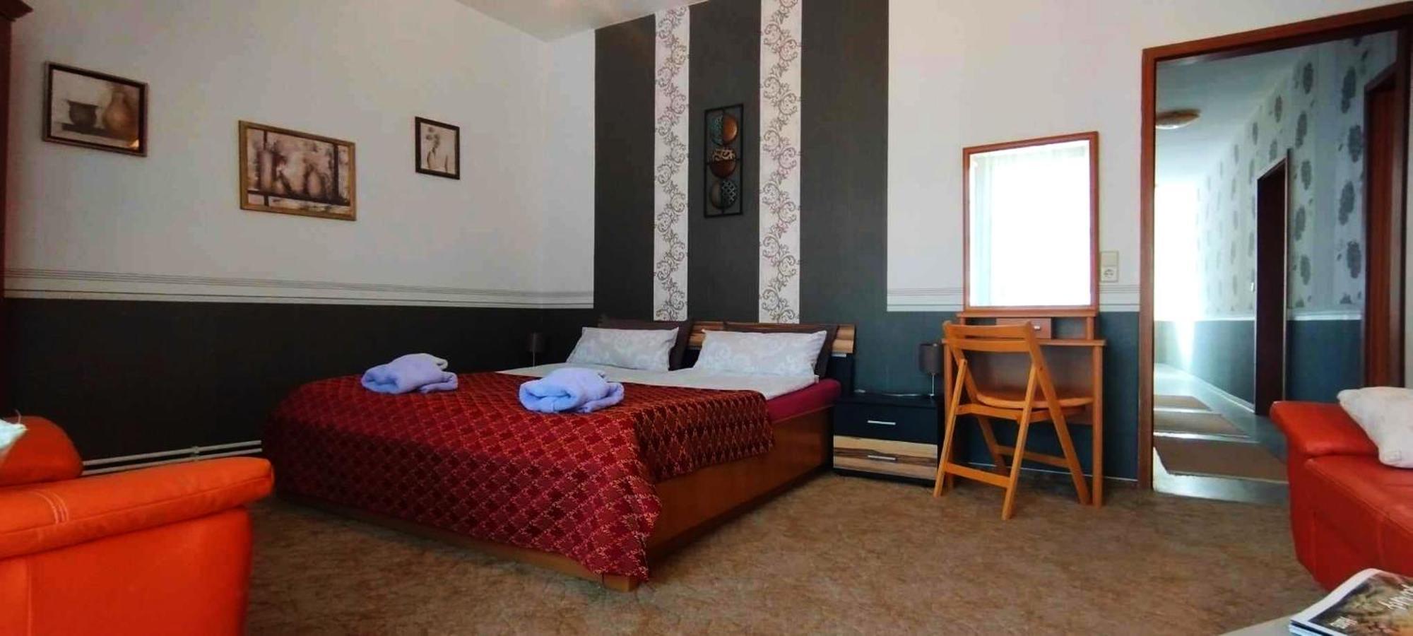 Grosse Wohnung Mit Terrasse Im Altstadtzentrum - Ferienwohnung Chiplakoff Blankenburg  Dış mekan fotoğraf