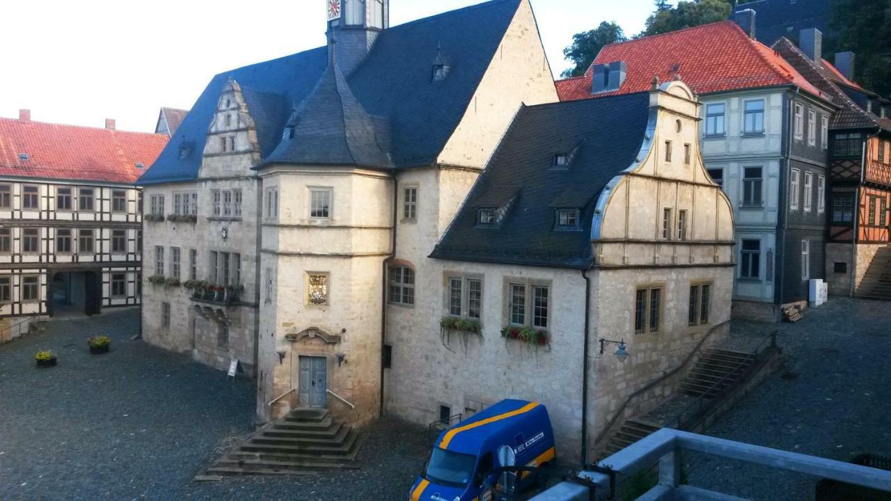 Grosse Wohnung Mit Terrasse Im Altstadtzentrum - Ferienwohnung Chiplakoff Blankenburg  Dış mekan fotoğraf